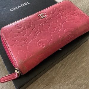 Chanel Lambskin Camellia Embossed Yen Wallet